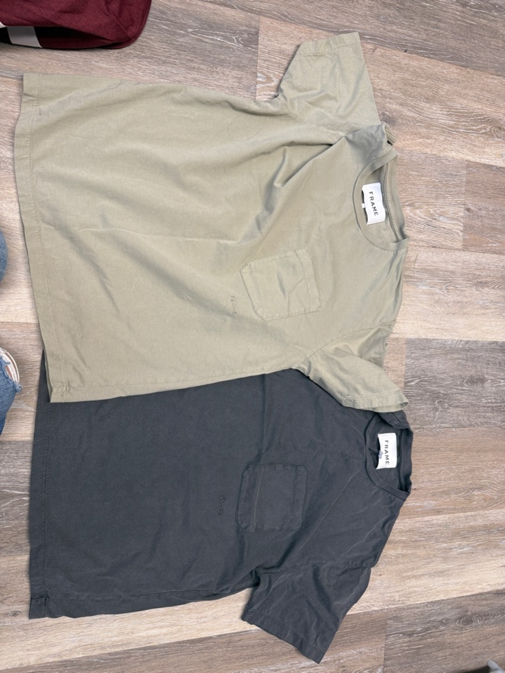 FRAME Olive Green Pocket Tee Gray Medium Mens T-ahirt lot of 2